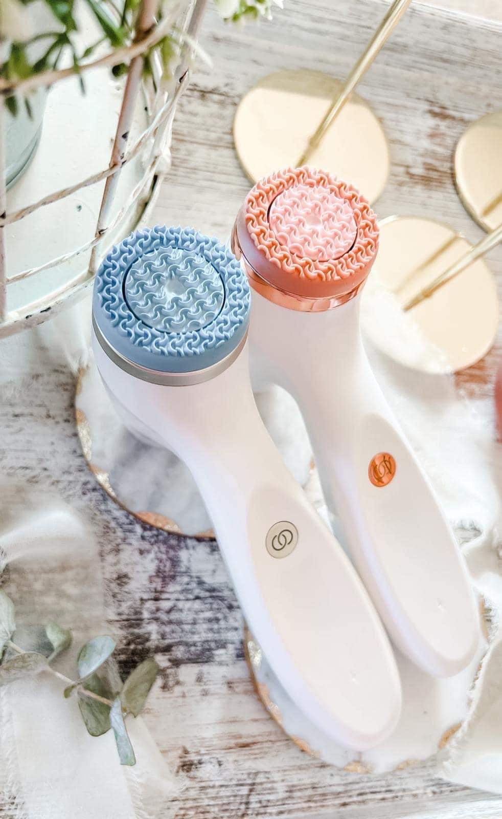 * BDAY DISCOUNT- LumiSpa iO (Blue)